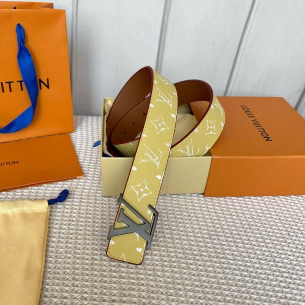 designer,replica,clothing,fake,1:1,lv,luxury,high quality LOUIS VUITTON men’s new belt double-sided