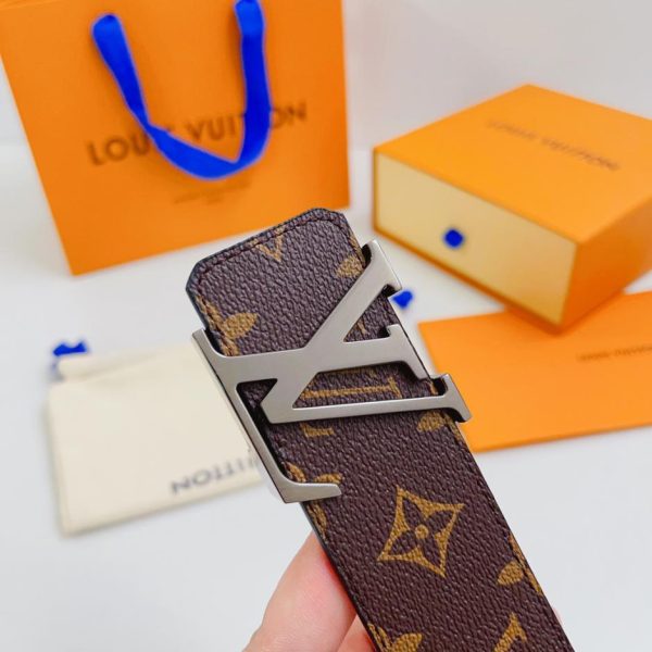 designer,replica,clothing,fake,1:1,lv,luxury,high quality LOUIS VUITTON classic belt width 4.0