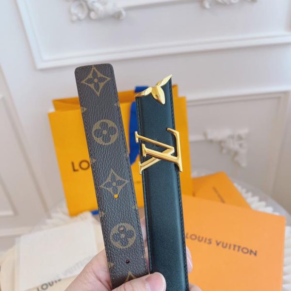 designer,replica,clothing,fake,1:1,lv,luxury,high quality LOUIS VUITTON women’s belt