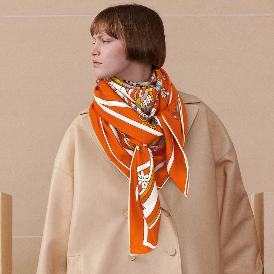 designer,replica,clothing,fake,1:1,lv,luxury,high quality Hermes double-sided cashmere square scarf in the same color designer,replica,clothing,fake,1:1,lv,luxury,high quality Hermes double-sided cashmere square scarf in the same color