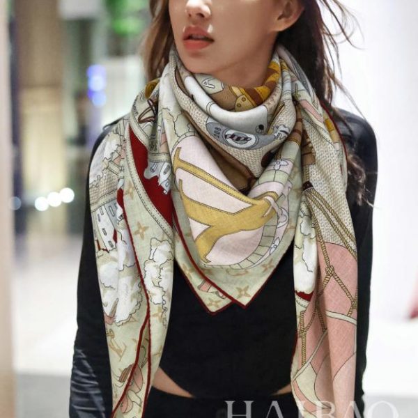 designer,replica,clothing,fake,1:1,lv,luxury,high quality Louis Vuitton double-sided cashmere square scarf