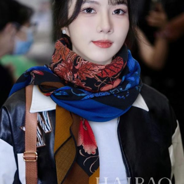 designer,replica,clothing,fake,1:1,lv,luxury,high quality Gucci cashmere square scarf