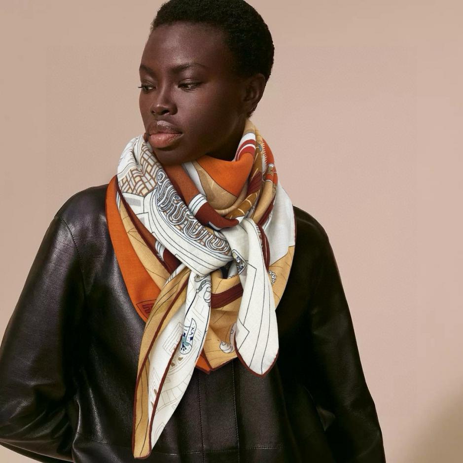 designer,replica,clothing,fake,1:1,lv,luxury,high quality Hermes double-sided cashmere square scarf in the same color designer,replica,clothing,fake,1:1,lv,luxury,high quality Hermes double-sided cashmere square scarf in the same color