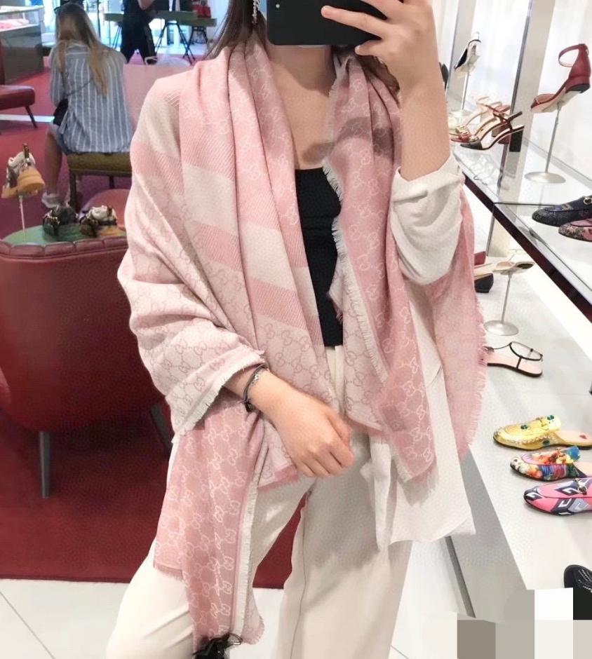 designer,replica,clothing,fake,1:1,lv,luxury,high quality Gucci classic shawl designer,replica,clothing,fake,1:1,lv,luxury,high quality Gucci classic shawl