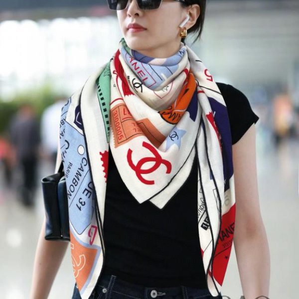 designer,replica,clothing,fake,1:1,lv,luxury,high quality Chenel double-sided tonal cashmere square scarf