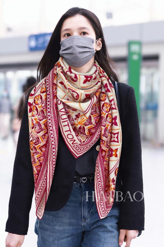 designer,replica,clothing,fake,1:1,lv,luxury,high quality Louis Vuitton checked cashmere square scarf designer,replica,clothing,fake,1:1,lv,luxury,high quality Louis Vuitton checked cashmere square scarf