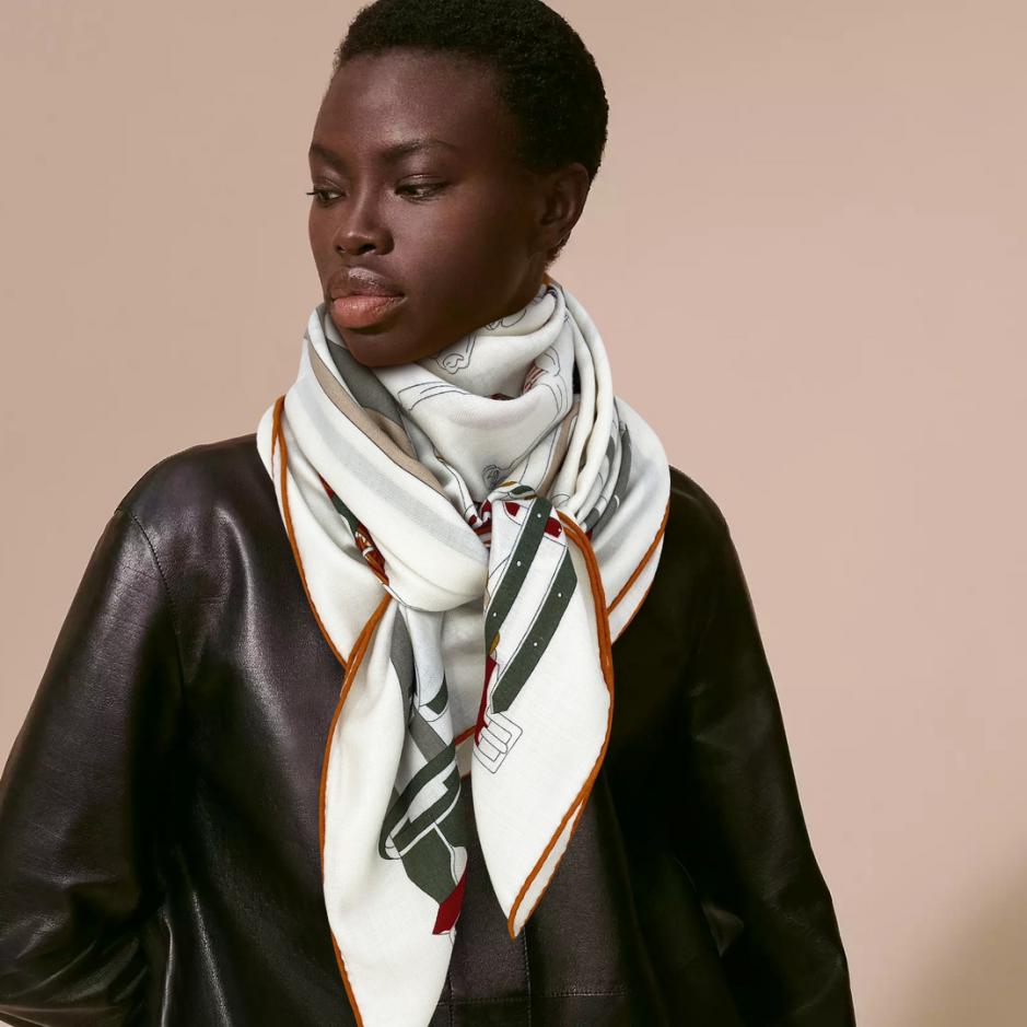 designer,replica,clothing,fake,1:1,lv,luxury,high quality Hermes double-sided cashmere square scarf in the same color designer,replica,clothing,fake,1:1,lv,luxury,high quality Hermes double-sided cashmere square scarf in the same color