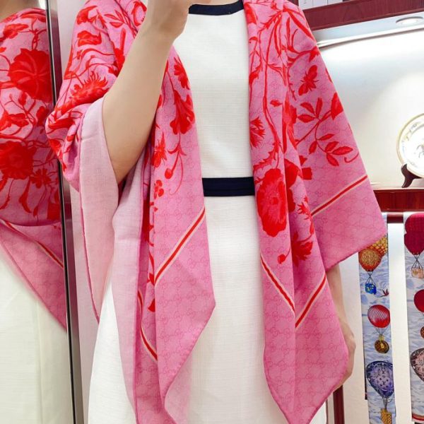 designer,replica,clothing,fake,1:1,lv,luxury,high quality Very nice shawl from Gucci