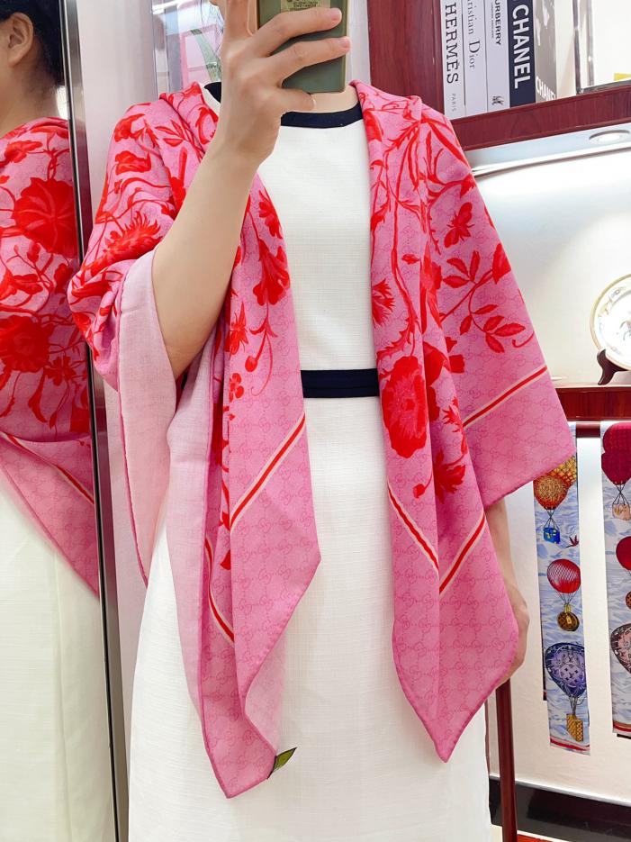 designer,replica,clothing,fake,1:1,lv,luxury,high quality Very nice shawl from Gucci designer,replica,clothing,fake,1:1,lv,luxury,high quality Very nice shawl from Gucci