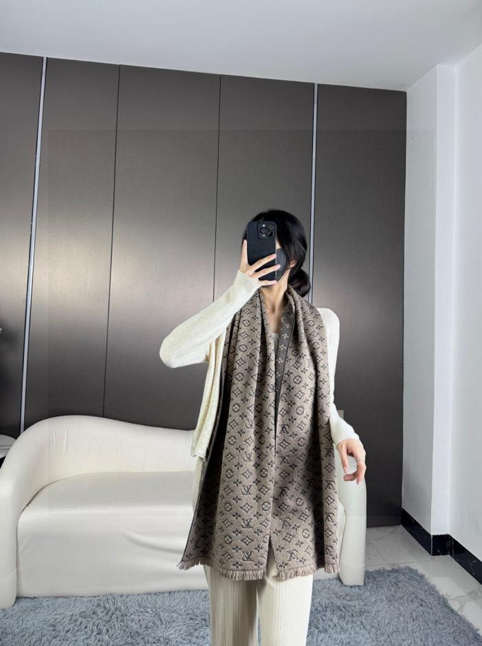 designer,replica,clothing,fake,1:1,lv,luxury,high quality Louis Vuitton men’s scarf designer,replica,clothing,fake,1:1,lv,luxury,high quality Louis Vuitton men’s scarf