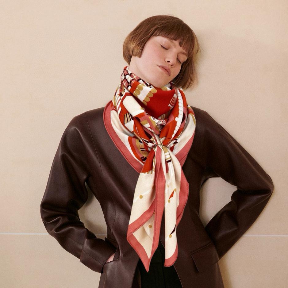 designer,replica,clothing,fake,1:1,lv,luxury,high quality Hermes double-sided cashmere square scarf in the same color designer,replica,clothing,fake,1:1,lv,luxury,high quality Hermes double-sided cashmere square scarf in the same color