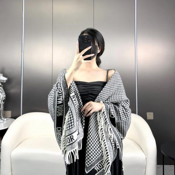 designer,replica,clothing,fake,1:1,lv,luxury,high quality Dior shawl blanket triple use