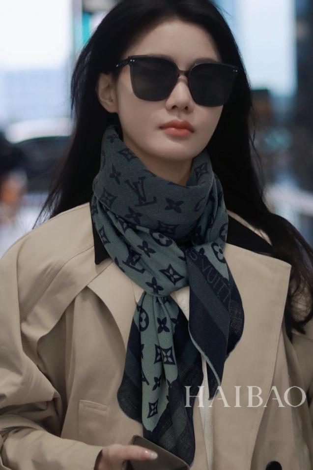 designer,replica,clothing,fake,1:1,lv,luxury,high quality Louis Vuitton cashmere square scarf designer,replica,clothing,fake,1:1,lv,luxury,high quality Louis Vuitton cashmere square scarf