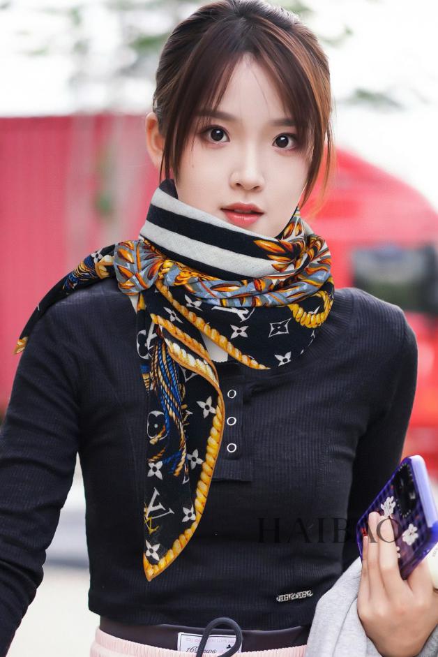 designer,replica,clothing,fake,1:1,lv,luxury,high quality Louis Vuitton cashmere square scarf designer,replica,clothing,fake,1:1,lv,luxury,high quality Louis Vuitton cashmere square scarf