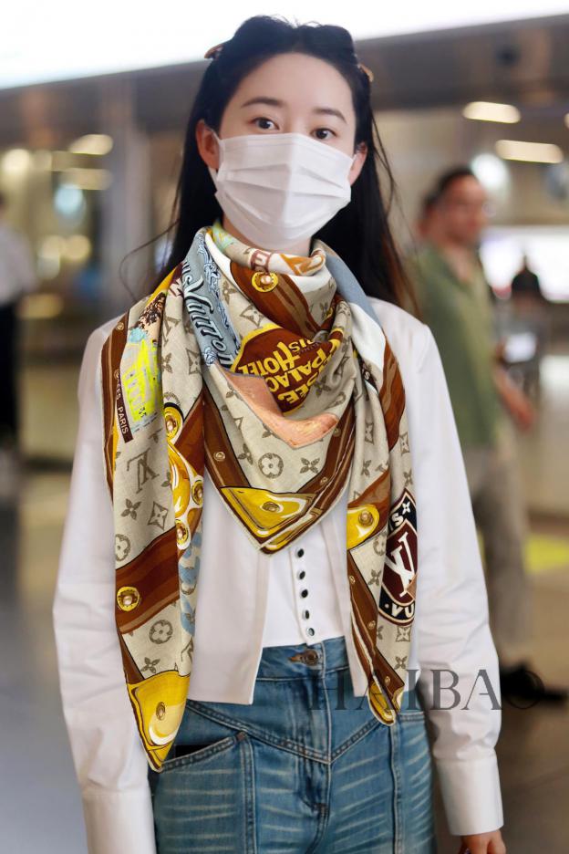 designer,replica,clothing,fake,1:1,lv,luxury,high quality Louis Vuitton cashmere square scarf designer,replica,clothing,fake,1:1,lv,luxury,high quality Louis Vuitton cashmere square scarf
