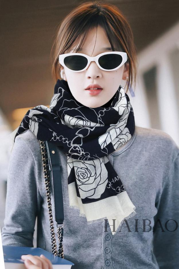 designer,replica,clothing,fake,1:1,lv,luxury,high quality Chenel Cashmere Long Scarf designer,replica,clothing,fake,1:1,lv,luxury,high quality Chenel Cashmere Long Scarf