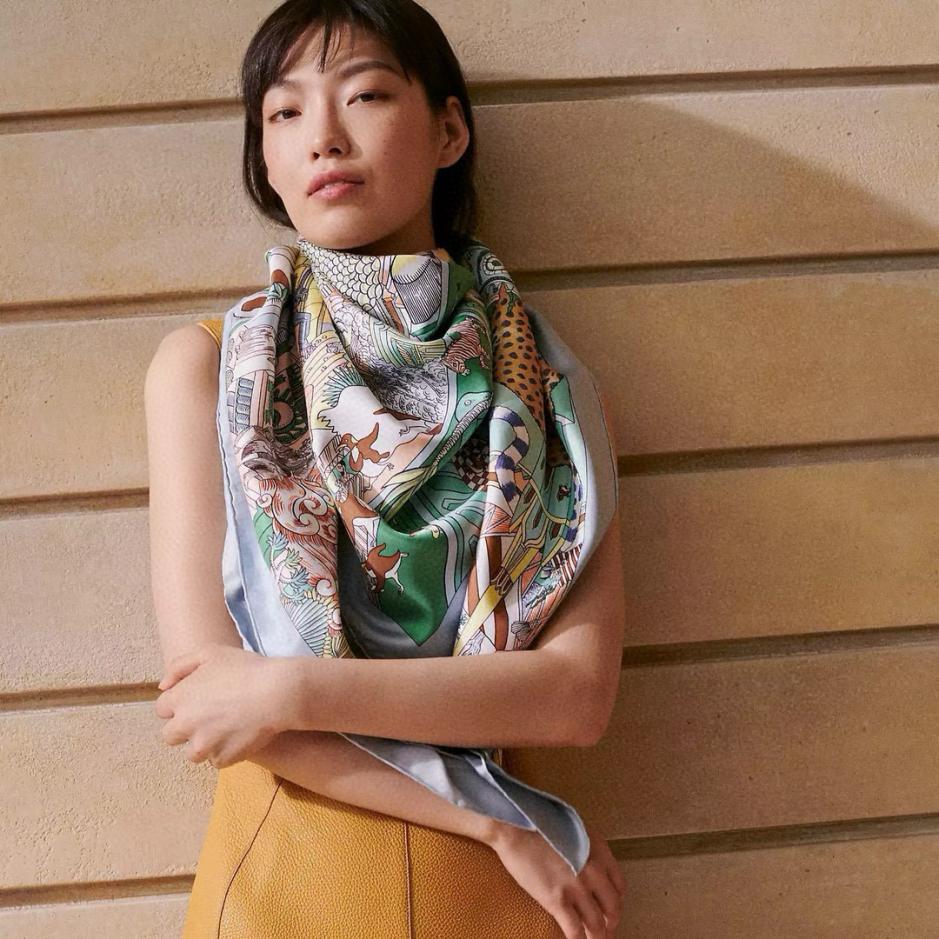 designer,replica,clothing,fake,1:1,lv,luxury,high quality Hermes double-sided cashmere square scarf in the same color designer,replica,clothing,fake,1:1,lv,luxury,high quality Hermes double-sided cashmere square scarf in the same color