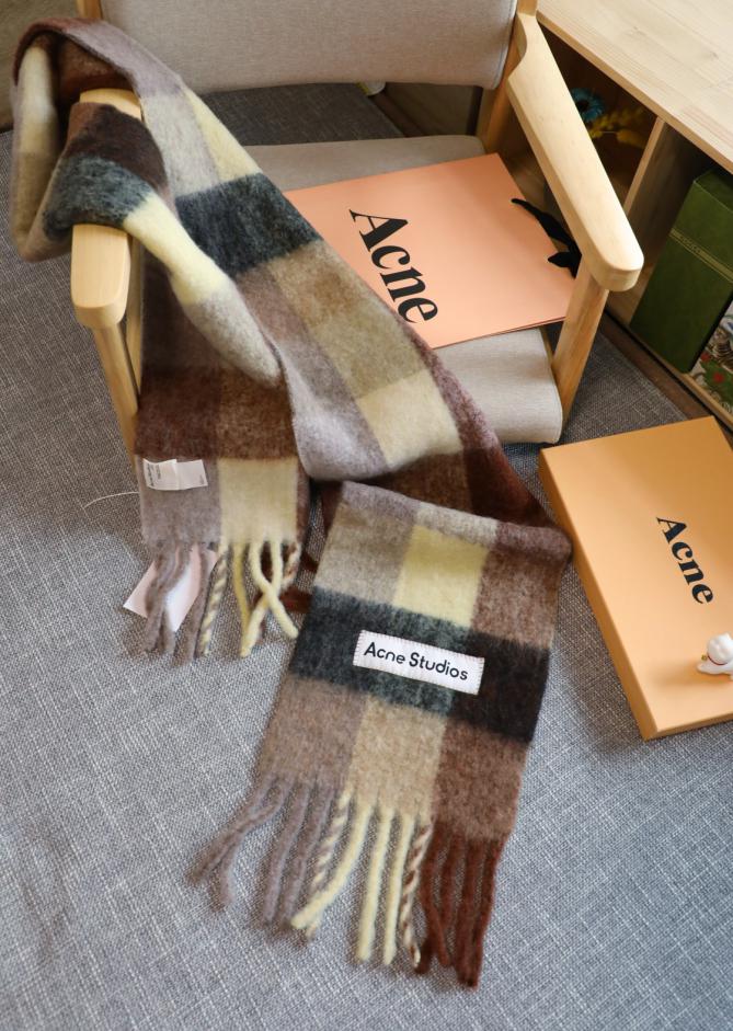 designer,replica,clothing,fake,1:1,lv,luxury,high quality Acne mohair scarf designer,replica,clothing,fake,1:1,lv,luxury,high quality Acne mohair scarf