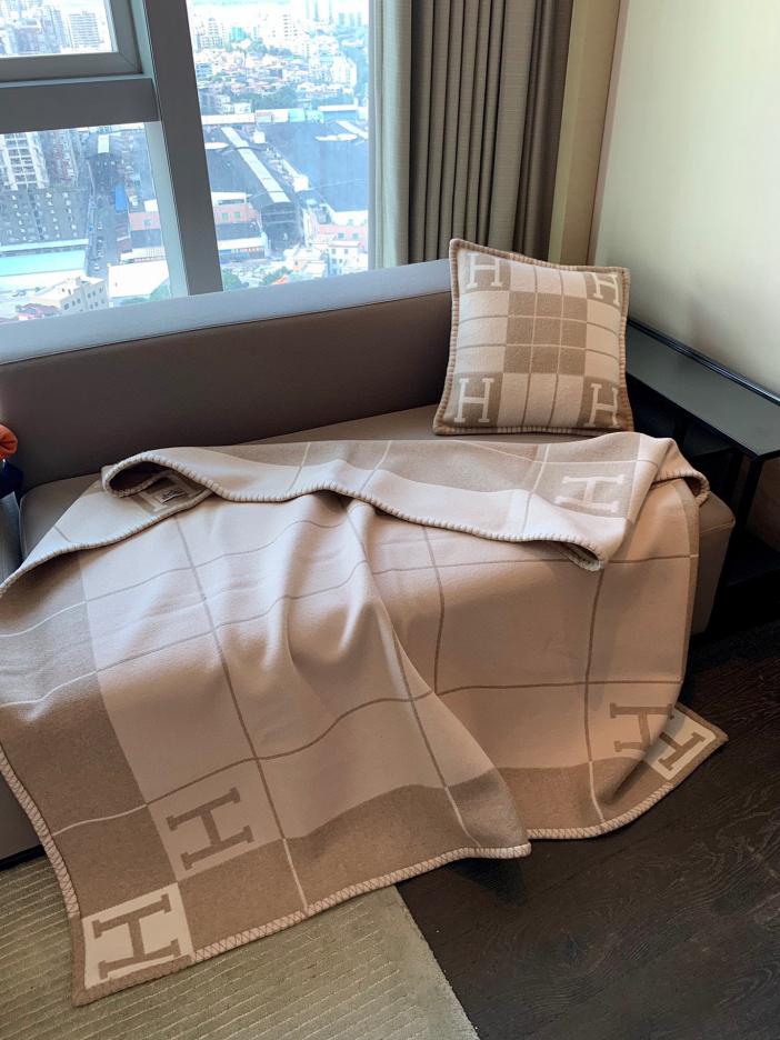 designer,replica,clothing,fake,1:1,lv,luxury,high quality Original Hermes cashmere blanket designer,replica,clothing,fake,1:1,lv,luxury,high quality Original Hermes cashmere blanket