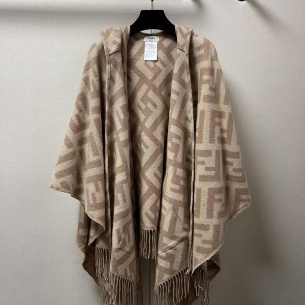 designer,replica,clothing,fake,1:1,lv,luxury,high quality Fendi limited edition hooded cape