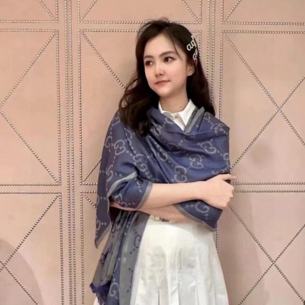 designer,replica,clothing,fake,1:1,lv,luxury,high quality Gucci reversible scarf for men and women