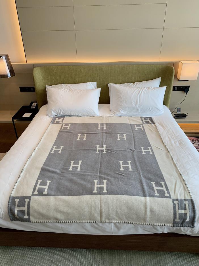 designer,replica,clothing,fake,1:1,lv,luxury,high quality Hermès premium cashmere blanket designer,replica,clothing,fake,1:1,lv,luxury,high quality Hermès premium cashmere blanket