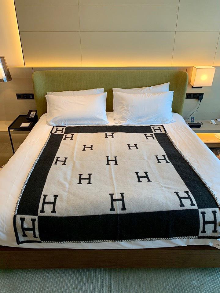 designer,replica,clothing,fake,1:1,lv,luxury,high quality Hermès premium cashmere blanket designer,replica,clothing,fake,1:1,lv,luxury,high quality Hermès premium cashmere blanket