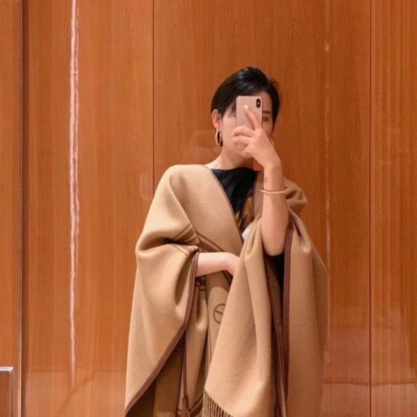 designer,replica,clothing,fake,1:1,lv,luxury,high quality BURBERRY poncho jacket