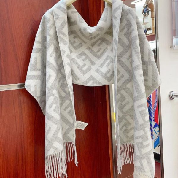 designer,replica,clothing,fake,1:1,lv,luxury,high quality Fendi cashmere scarf