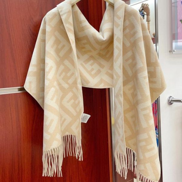 designer,replica,clothing,fake,1:1,lv,luxury,high quality Fendi cashmere scarf