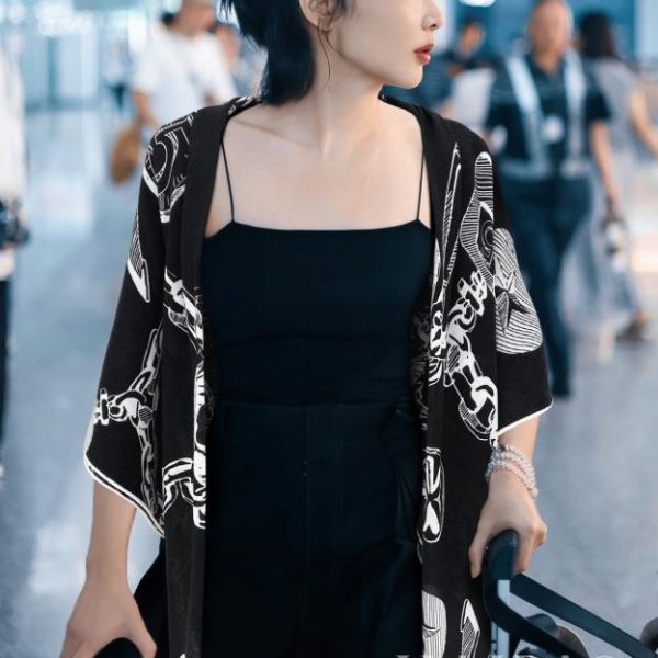 designer,replica,clothing,fake,1:1,lv,luxury,high quality Chenel double-sided tonal cashmere square scarf