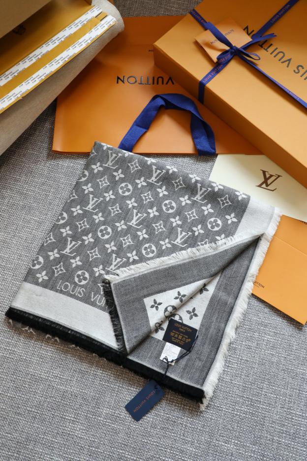 designer,replica,clothing,fake,1:1,lv,luxury,high quality Louis Vuitton tonal jacquard square scarf designer,replica,clothing,fake,1:1,lv,luxury,high quality Louis Vuitton tonal jacquard square scarf