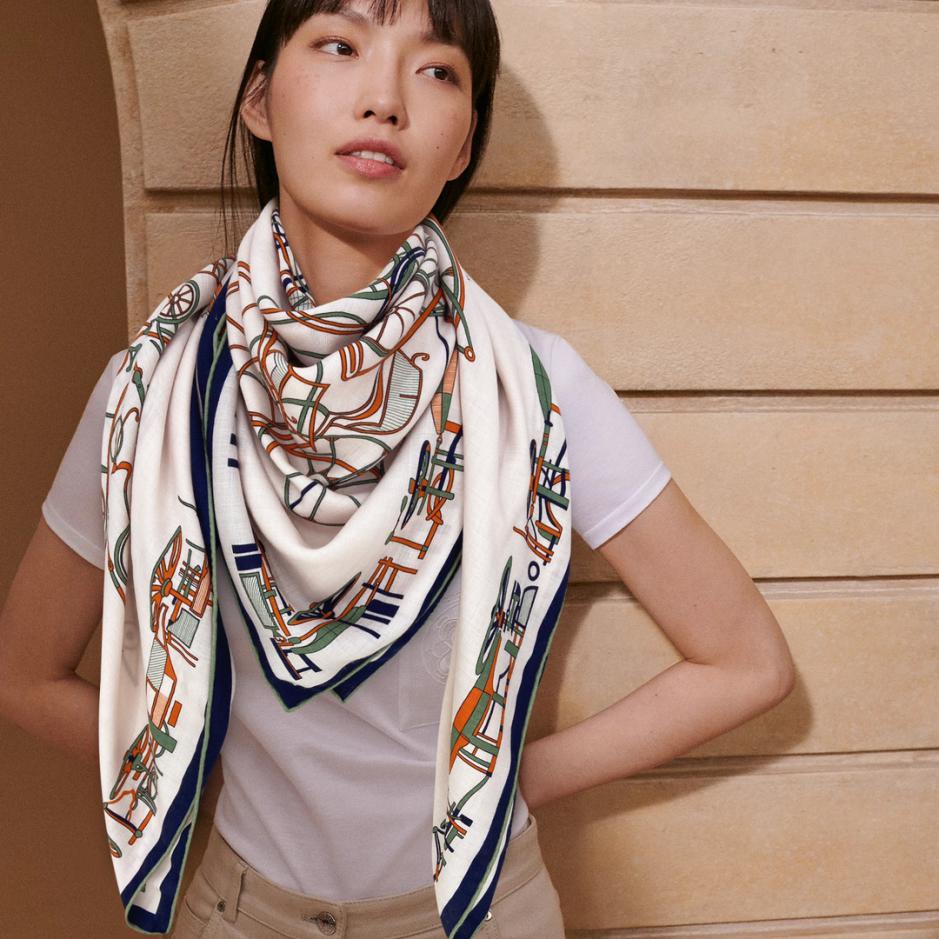 designer,replica,clothing,fake,1:1,lv,luxury,high quality Hermes double-sided cashmere square scarf in the same color designer,replica,clothing,fake,1:1,lv,luxury,high quality Hermes double-sided cashmere square scarf in the same color