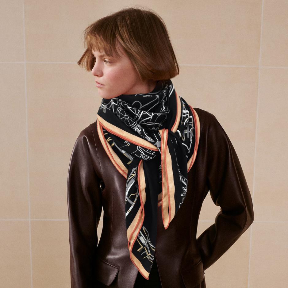 designer,replica,clothing,fake,1:1,lv,luxury,high quality Hermes double-sided cashmere square scarf in the same color designer,replica,clothing,fake,1:1,lv,luxury,high quality Hermes double-sided cashmere square scarf in the same color