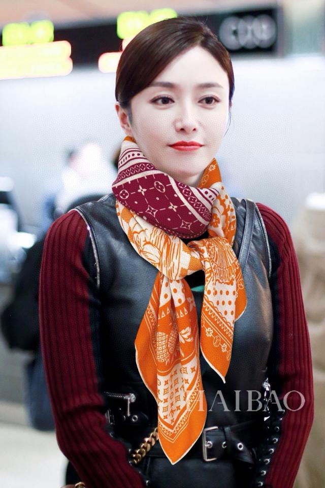 designer,replica,clothing,fake,1:1,lv,luxury,high quality Louis Vuitton cashmere square scarf designer,replica,clothing,fake,1:1,lv,luxury,high quality Louis Vuitton cashmere square scarf