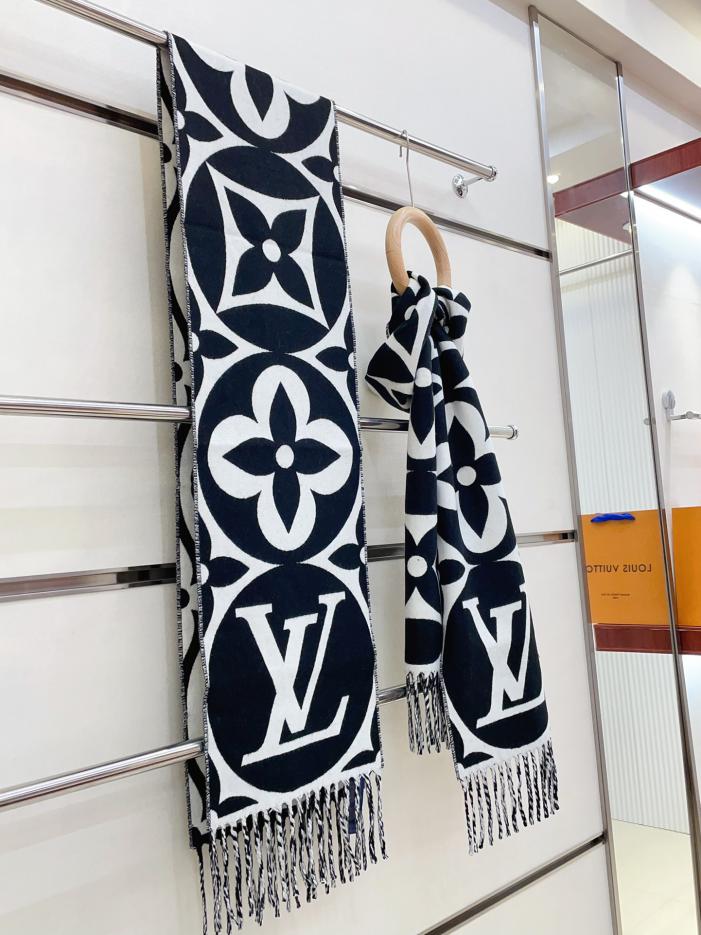 designer,replica,clothing,fake,1:1,lv,luxury,high quality Louis Vuitton scarf large letters designer,replica,clothing,fake,1:1,lv,luxury,high quality Louis Vuitton scarf large letters