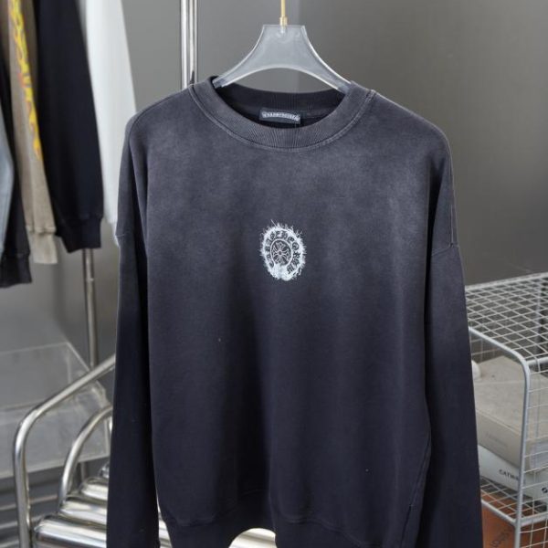 designer,replica,clothing,fake,1:1,lv,luxury,high quality Chrome Hearte Cross Crew Neck Sweatshirt