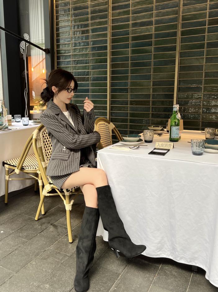 designer,replica,clothing,fake,1:1,lv,luxury,high quality Dio new striped slim blazer designer,replica,clothing,fake,1:1,lv,luxury,high quality Dio new striped slim blazer