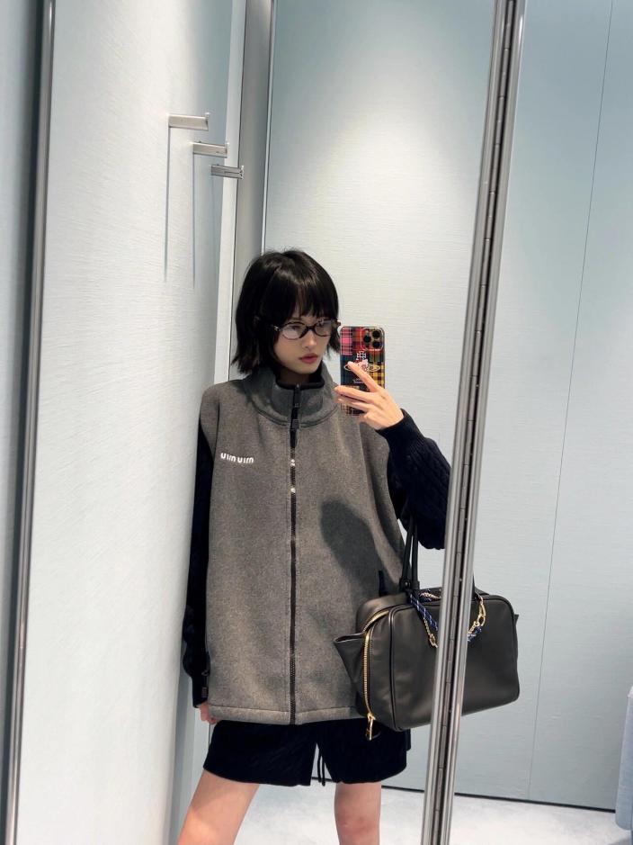 designer,replica,clothing,fake,1:1,lv,luxury,high quality Miu Miu stand collar vest jacket designer,replica,clothing,fake,1:1,lv,luxury,high quality Miu Miu stand collar vest jacket