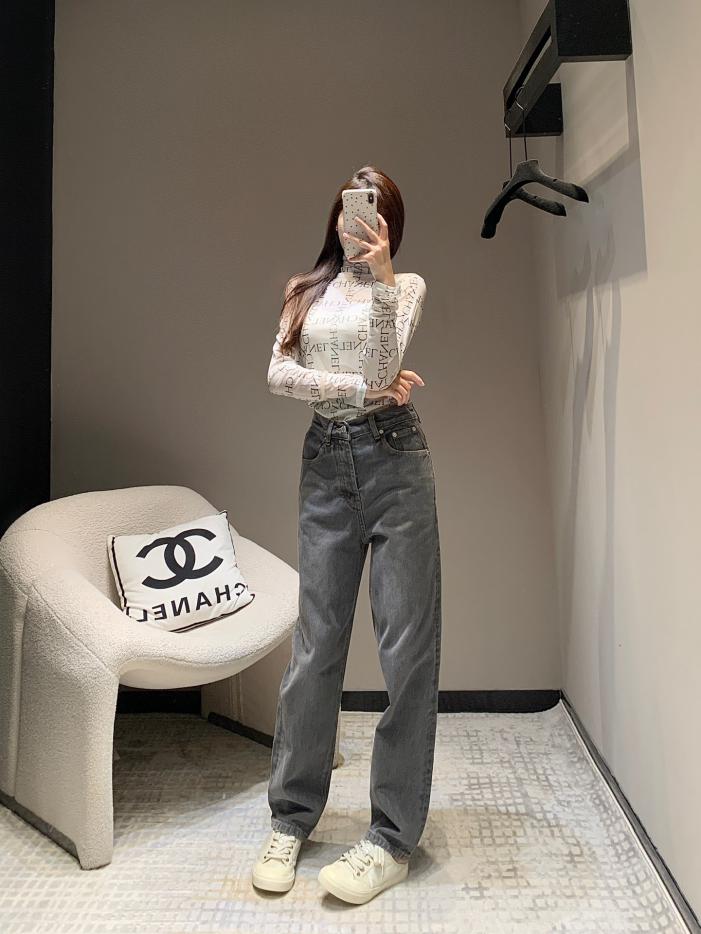 designer,replica,clothing,fake,1:1,lv,luxury,high quality Prada triangle logo denim trousers designer,replica,clothing,fake,1:1,lv,luxury,high quality Prada triangle logo denim trousers