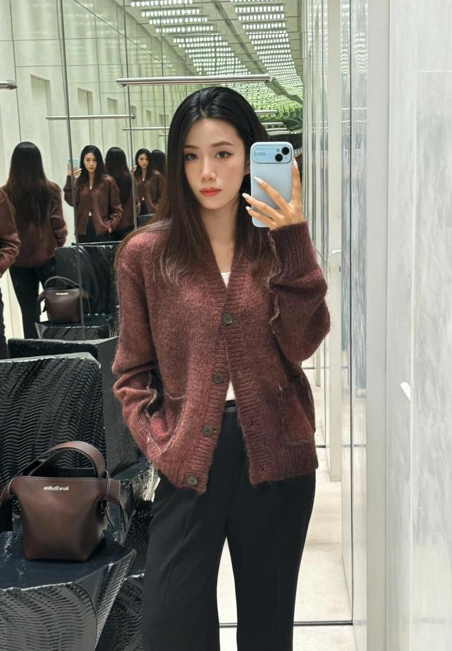 designer,replica,clothing,fake,1:1,lv,luxury,high quality Acne Studio knitted cardigan designer,replica,clothing,fake,1:1,lv,luxury,high quality Acne Studio knitted cardigan