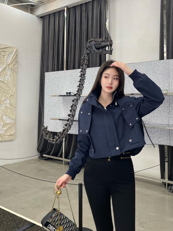 designer,replica,clothing,fake,1:1,lv,luxury,high quality CD classic hooded short trench coat designer,replica,clothing,fake,1:1,lv,luxury,high quality CD classic hooded short trench coat
