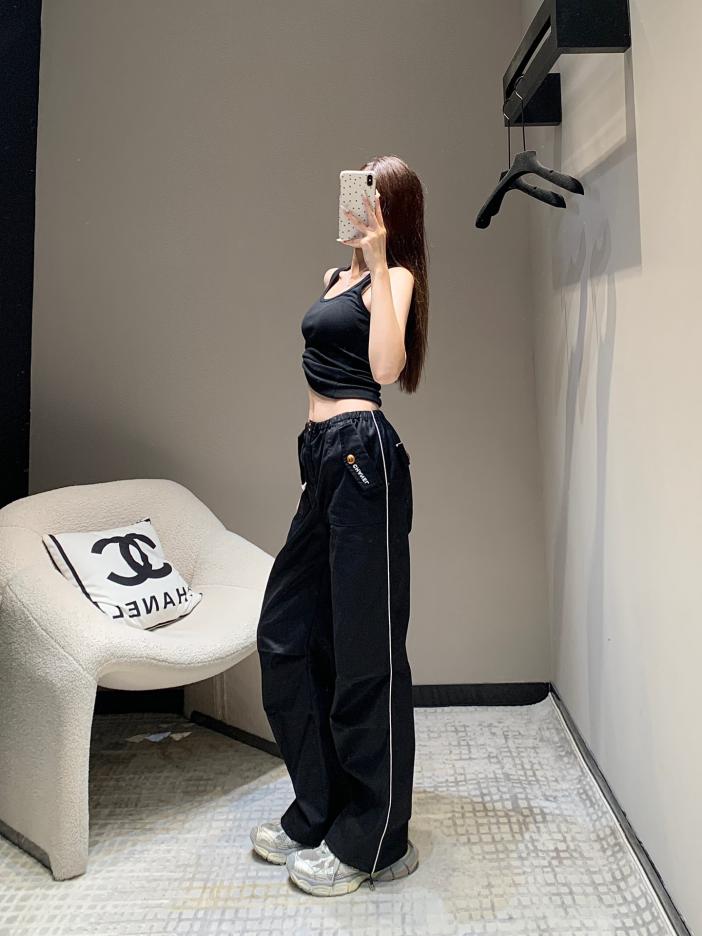 designer,replica,clothing,fake,1:1,lv,luxury,high quality Chanel drawstring pocket cargo wide-leg pants designer,replica,clothing,fake,1:1,lv,luxury,high quality Chanel drawstring pocket cargo wide-leg pants