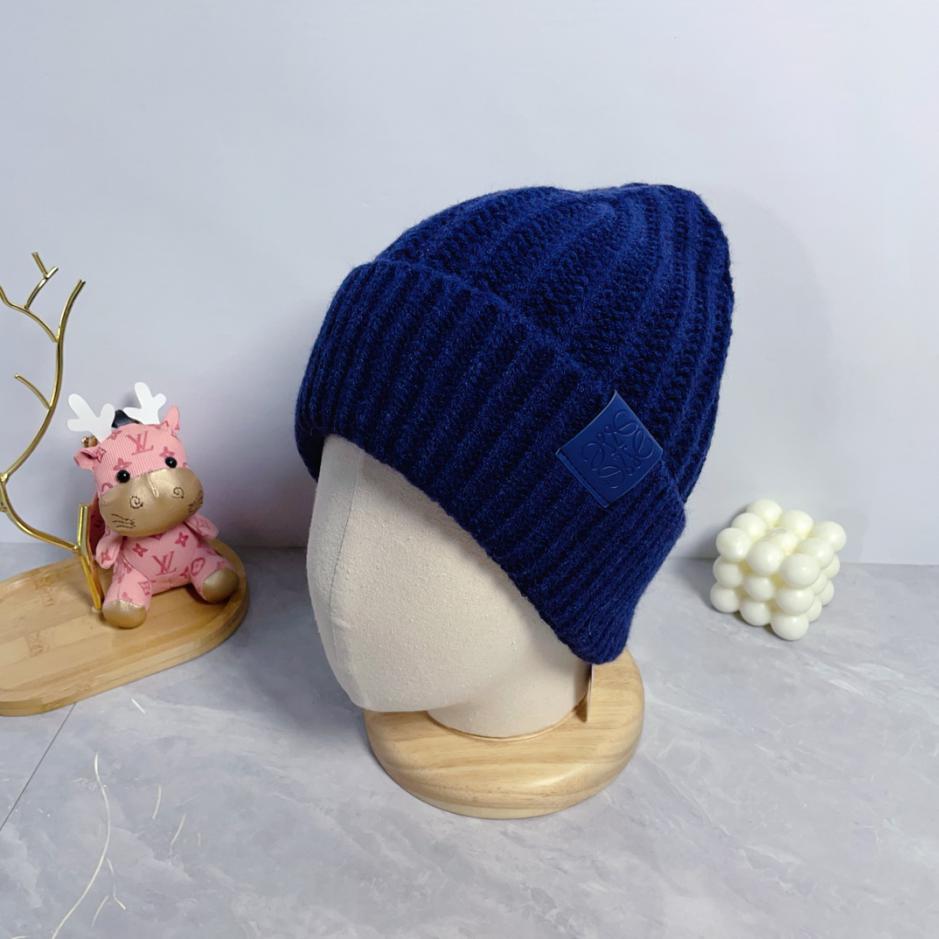 designer,replica,clothing,fake,1:1,lv,luxury,high quality LOEWE classic knitted hat designer,replica,clothing,fake,1:1,lv,luxury,high quality LOEWE classic knitted hat