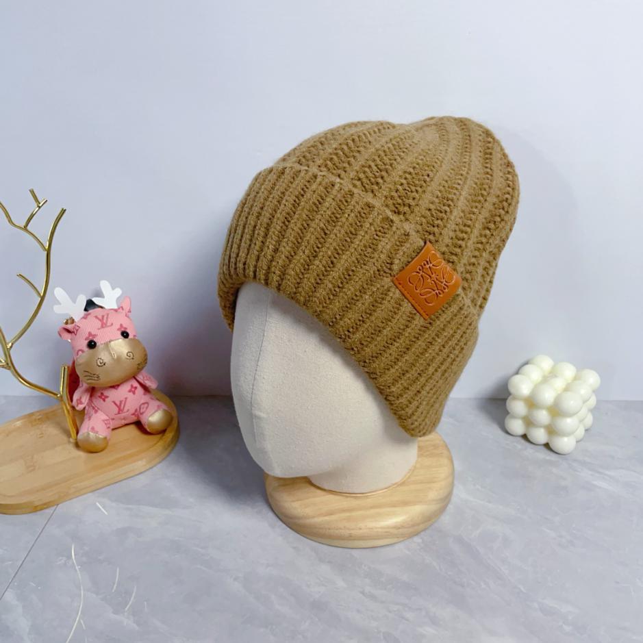 designer,replica,clothing,fake,1:1,lv,luxury,high quality LOEWE classic knitted hat designer,replica,clothing,fake,1:1,lv,luxury,high quality LOEWE classic knitted hat