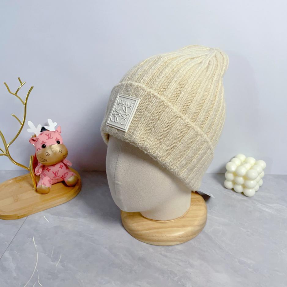 designer,replica,clothing,fake,1:1,lv,luxury,high quality LOEWE classic knitted hat designer,replica,clothing,fake,1:1,lv,luxury,high quality LOEWE classic knitted hat