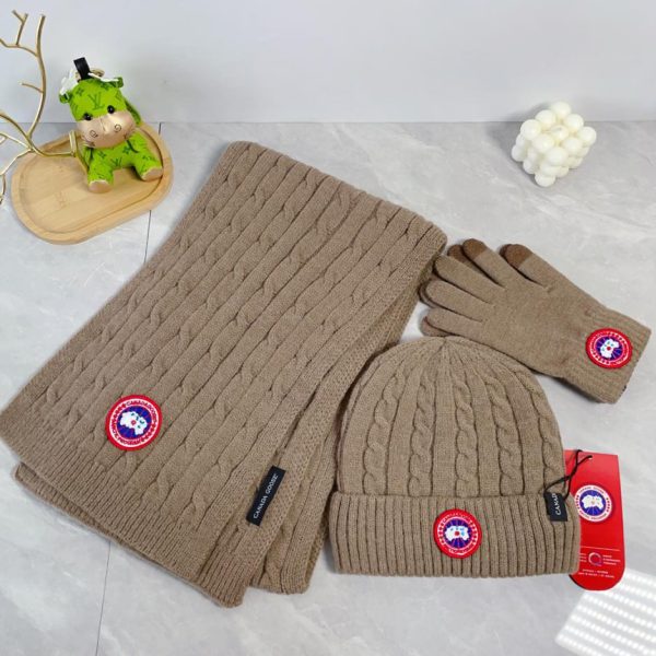 designer,replica,clothing,fake,1:1,lv,luxury,high quality CANADA GOOSE [Scarf, Hat and Fur Ball Gloves] Three-piece Set
