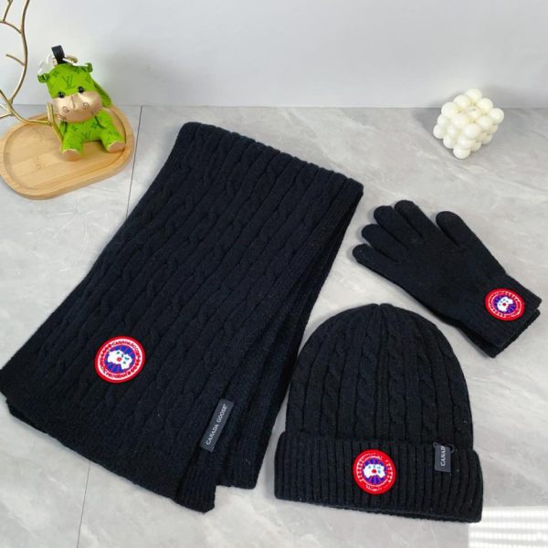 designer,replica,clothing,fake,1:1,lv,luxury,high quality CANADA GOOSE [Scarf, Hat and Fur Ball Gloves] Three-piece Set