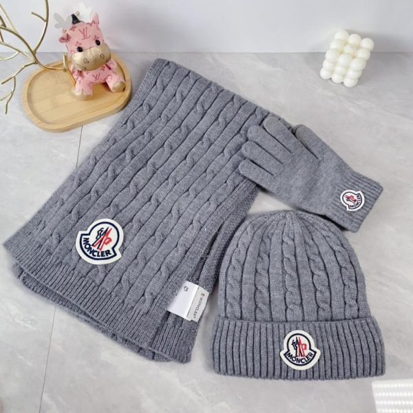 designer,replica,clothing,fake,1:1,lv,luxury,high quality Moncler scarf, hat and gloves three-piece set