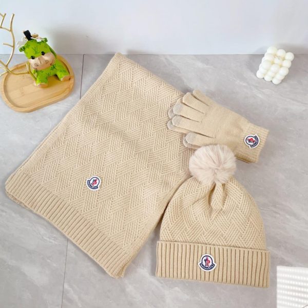 designer,replica,clothing,fake,1:1,lv,luxury,high quality MONCLER scarf, hat and fur ball gloves three-piece set